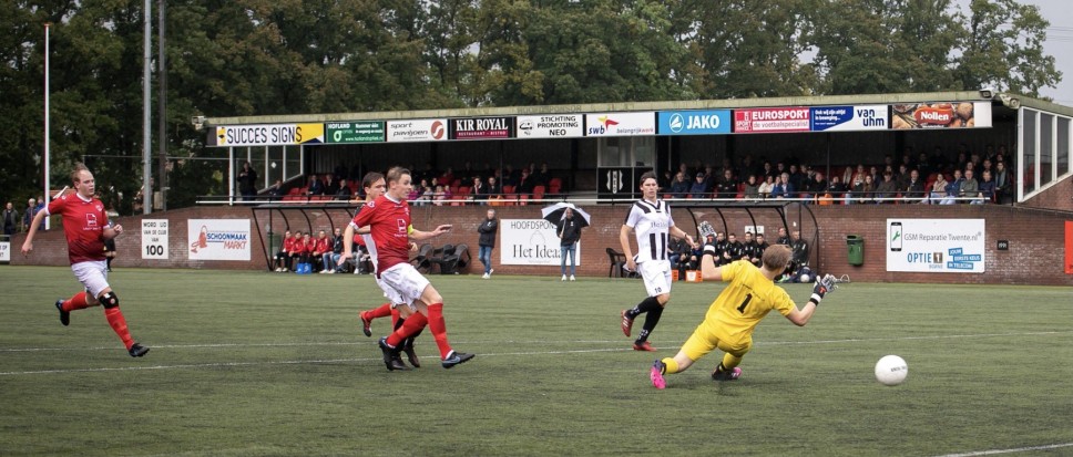 NEO wint ruim van Wijhe'92
