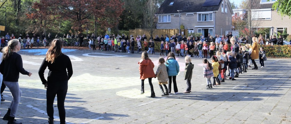 Flora zet in op sociale vaardigheden