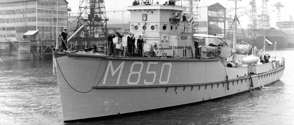 ‘Hr.Ms. Borne’ doorkruiste wereldzeeën