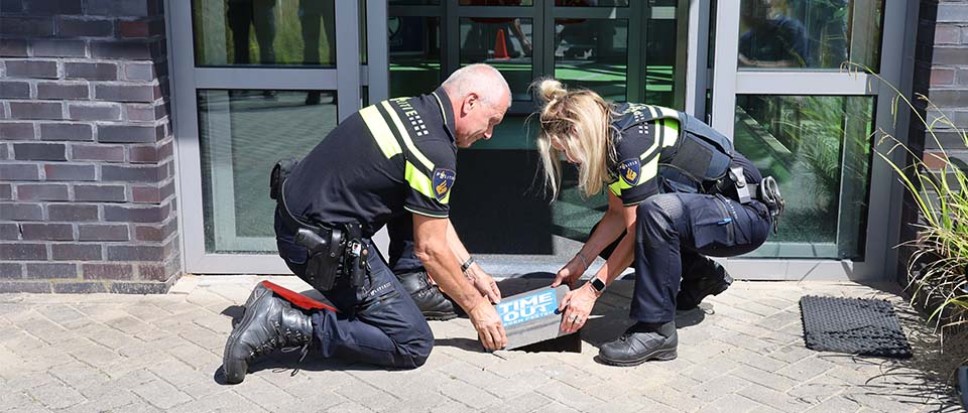 Ook politie legt tegel tegen pesten