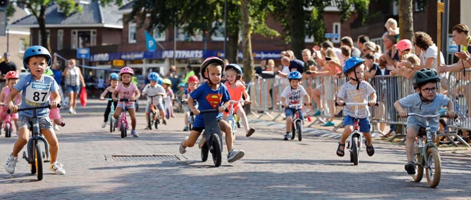 Ronde van Borne in de startblokken