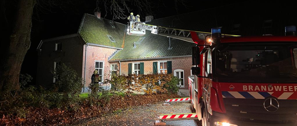 Schoorsteenbrand in Zenderen