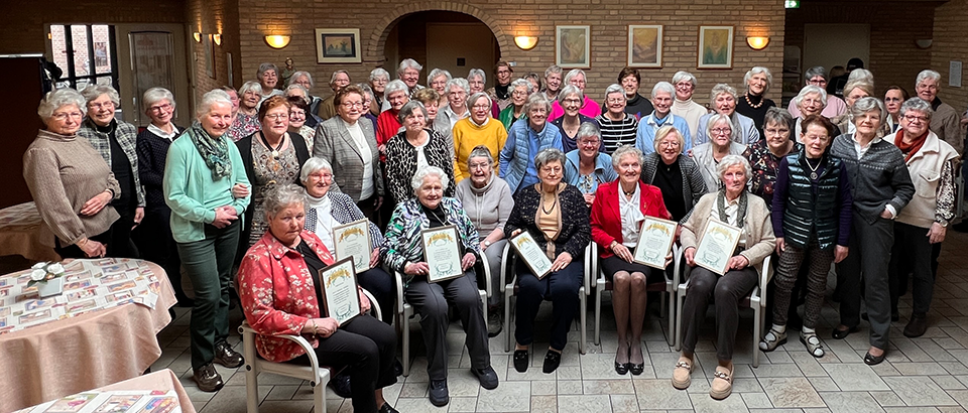 Vrouwen van Nu Borne vieren 75 jaar