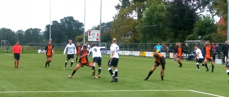Zenderen Vooruit deelt de punten
