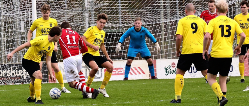 BVV Borne verliest van Manderveen