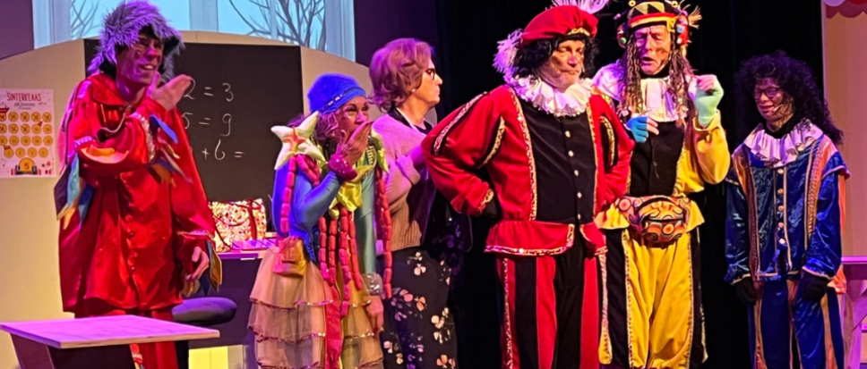 Theater Kopstand schittert in nieuwste Sinterklaasvoorstelling