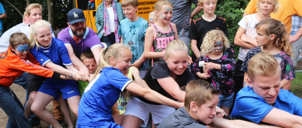 �t Oldhof maakt feestje van de wijk