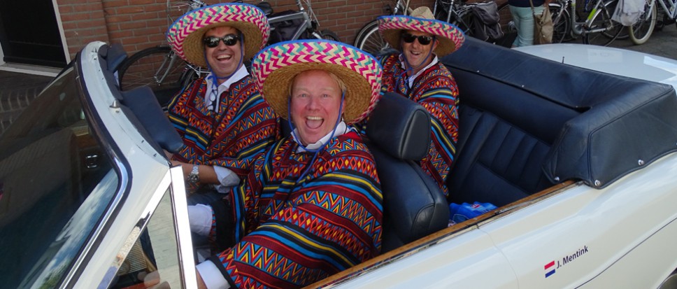 Ronkend begin slotdag 閃elbuul地dagen