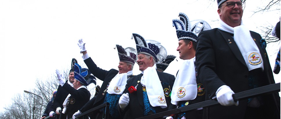 Feestmakers van serieus werk
