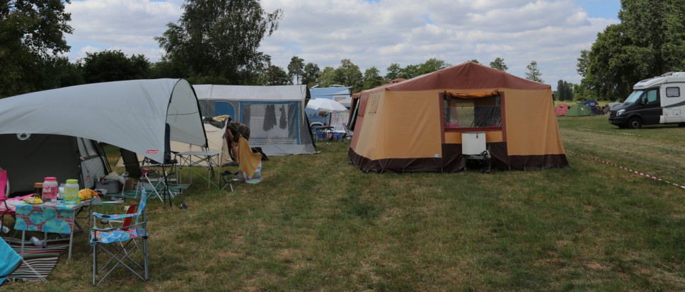 Relaxte reünie van oudgedienden