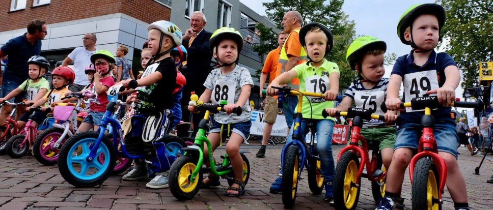 Jonge pedaleurtjes stelen de show