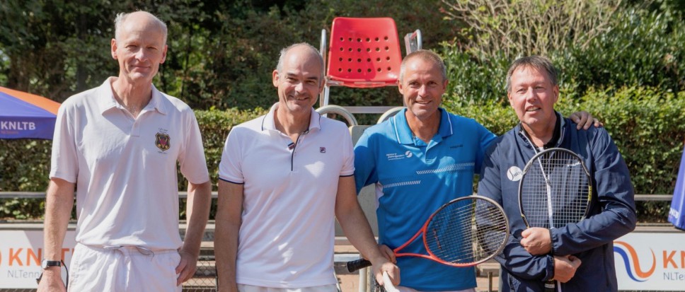 TV Smash succesvol bij NK Seniorentennis