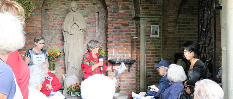 Geslaagde Memorywalk in Oud Borne