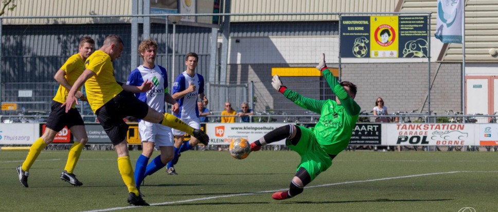 Borne wint ruim van SV Vasse