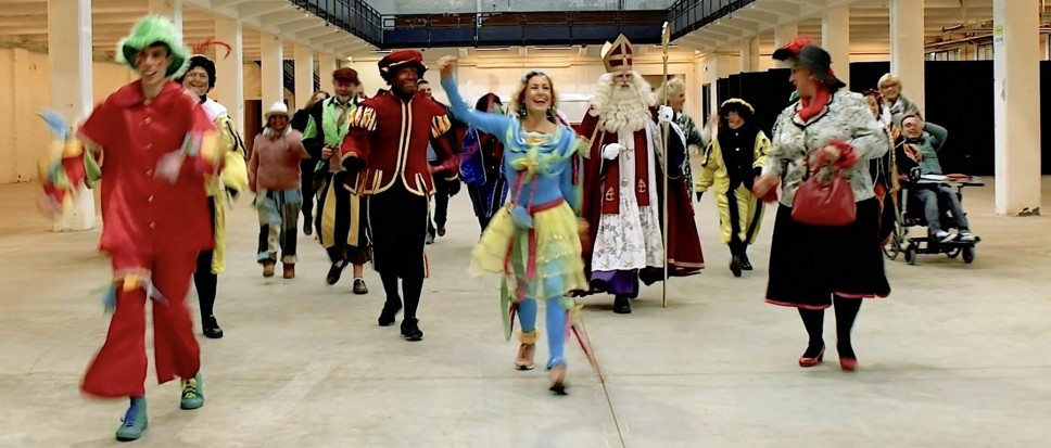 Première Sinterklaasfilm op losse schroeven